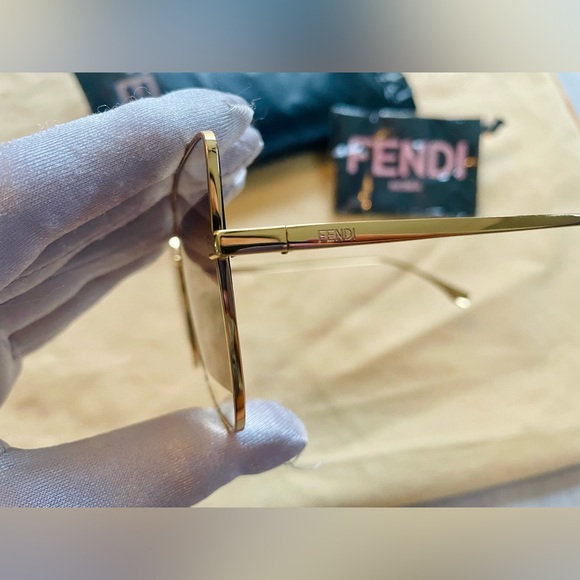 FENDI Cat Eye Sunglasses w/ Case and Cleaning Cloth - Picture 7 of 9